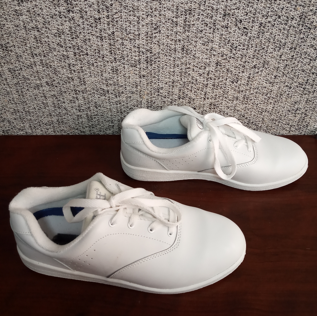 Vtg Cherokee Lace Up Shoes